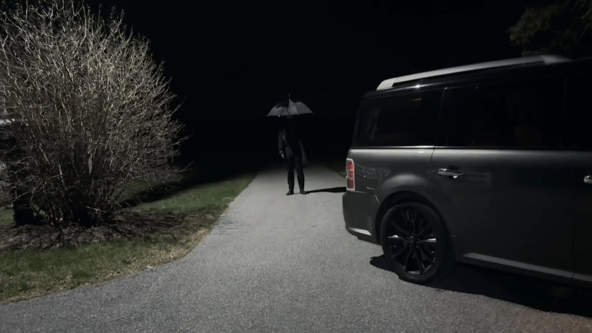 دانلود فیلم The Man with the Black Umbrella 2025